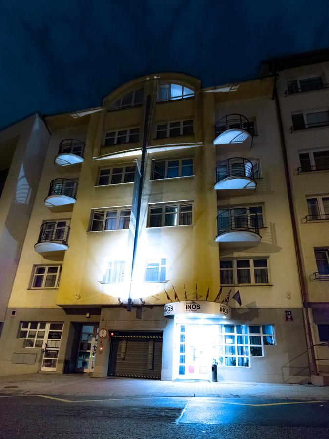 Готель Inos Прага